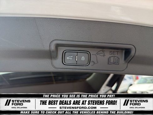 Used 2025 Ford Explorer Platinum w/ LUX Leather Package AWD/4WD image 41