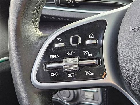 Used 2022 Mercedes-Benz GLE 450 4MATIC image 13