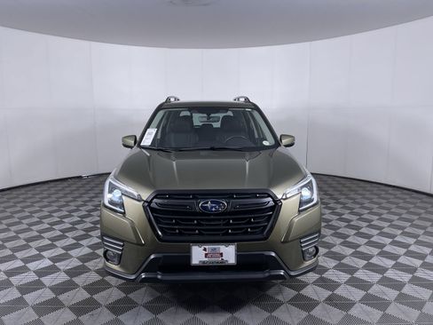 Used 2023 Subaru Forester Limited image 28