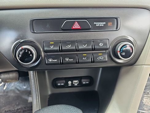 Used 2018 Kia Sportage LX FWD image 20