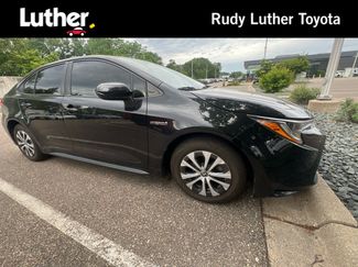 Used 2021 Toyota Corolla LE FWD video 1