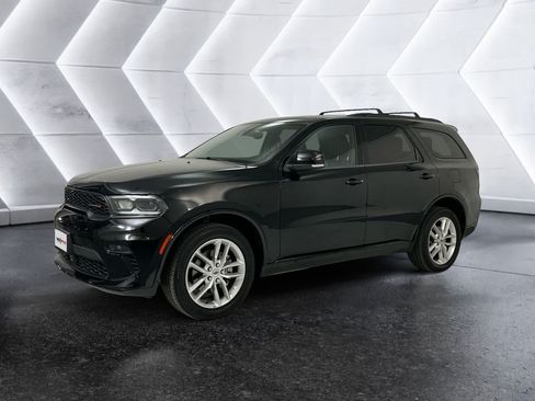 Used 2023 Dodge Durango GT AWD/4WD image 3