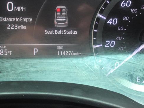 Used 2022 Toyota Highlander XLE FWD image 30