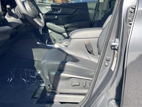 New 2025 Subaru Ascent Limited w/ Popular Package #2 image 9