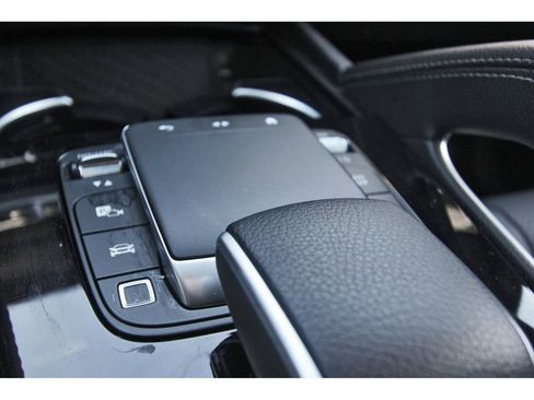 Used 2025 Mercedes-Benz GLS 450 4MATIC image 26