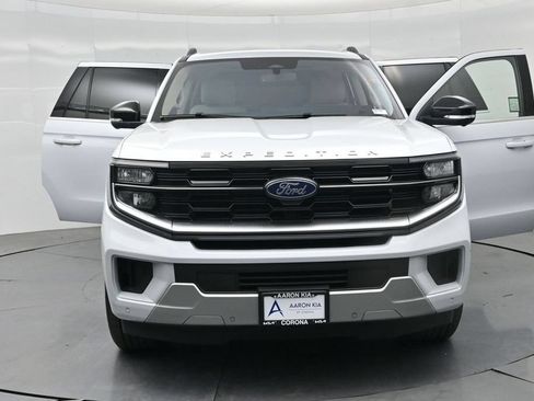 Used 2025 Ford Expedition Max Platinum AWD/4WD image 39