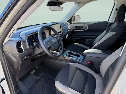 Used 2025 Ford Bronco Sport Big Bend AWD/4WD image 4