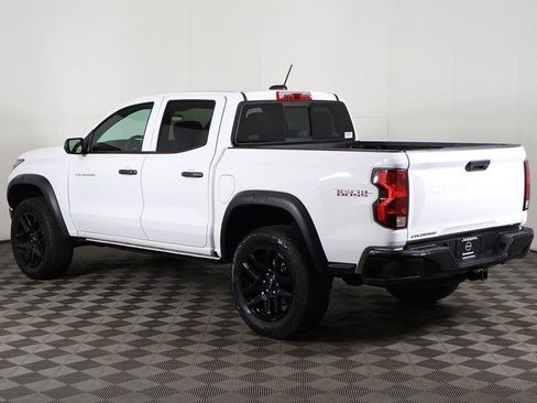 Used 2024 Chevrolet Colorado Trail Boss image 3