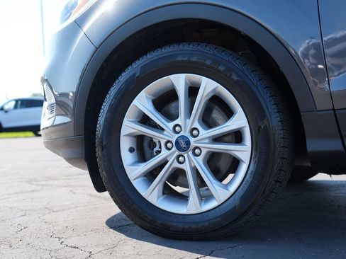 Used 2019 Ford Escape SE AWD/4WD image 12