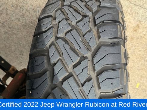 Used 2022 Jeep Wrangler Unlimited Rubicon w/ Cold Weather Group AWD/4WD image 10