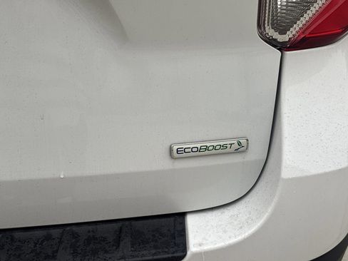 Used 2020 Ford Explorer XLT image 10