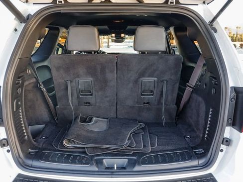 Certified 2025 Dodge Durango GT image 28