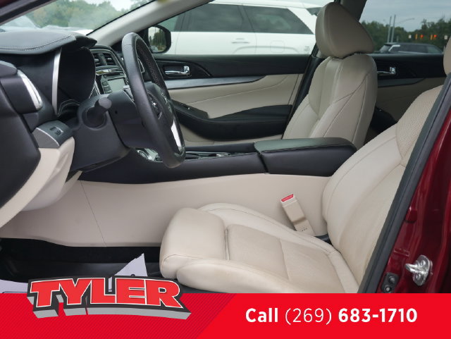 Used 2016 Nissan Maxima 3.5 SL w/ Interior Lighting Package FWD image 38