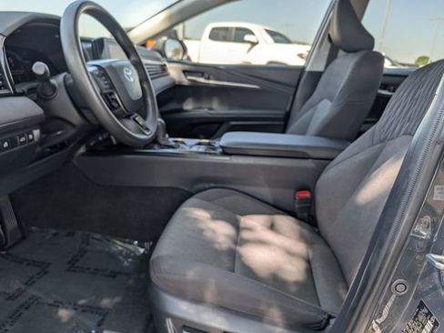 Used 2025 Toyota Camry LE w/ Convenience Package image 26