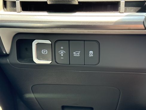 Certified 2024 Hyundai Santa Fe SEL FWD image 20