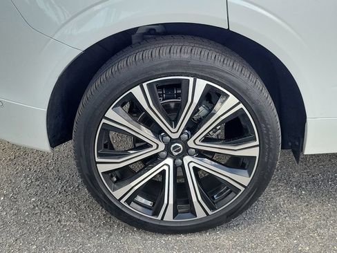 Used 2023 Volvo XC60 B5 Ultimate w/ Climate Package AWD/4WD image 12