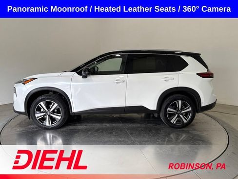 Used 2025 Nissan Rogue SL w/ SL Premium Package AWD/4WD image 4