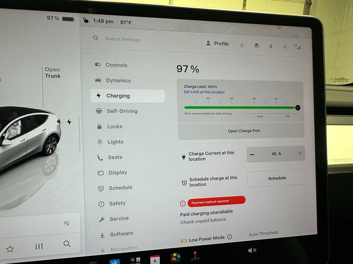 Used 2023 Tesla Model Y AWD image 33