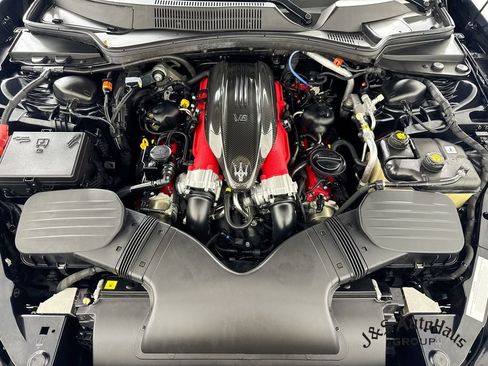 Used 2022 Maserati Ghibli Trofeo RWD image 38