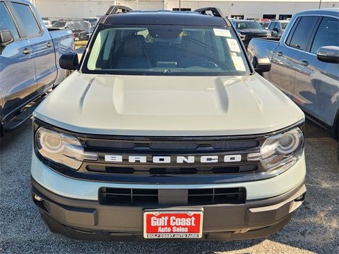 Used 2024 Ford Bronco Sport Outer Banks w/ Tech Package image 2