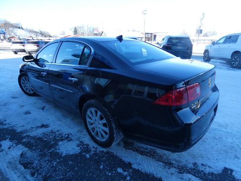 Used 2011 Buick Lucerne CXL image 11