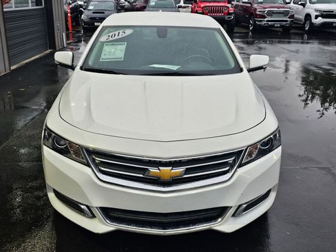 Used 2015 Chevrolet Impala LT image 2