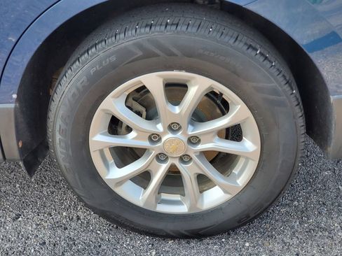 Certified 2019 Chevrolet Equinox LT FWD image 31
