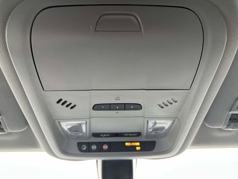 Used 2019 Chevrolet Equinox LT image 73