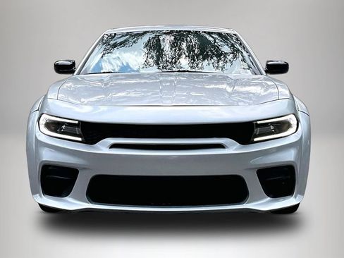 Used 2020 Dodge Charger SXT w/ Blacktop Package RWD image 3