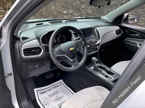 Used 2022 Chevrolet Equinox LT AWD/4WD image 12