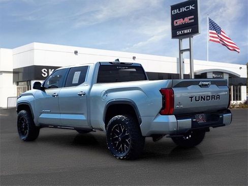 Used 2023 Toyota Tundra Limited image 7