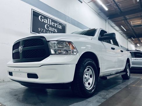 Used 2021 RAM 1500 Tradesman AWD/4WD image 2