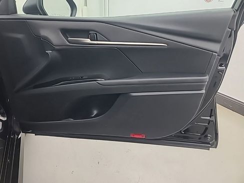 Used 2026 Toyota Camry LE FWD image 14