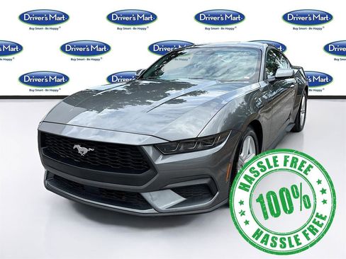 Used 2026 Ford Mustang Premium RWD image 3