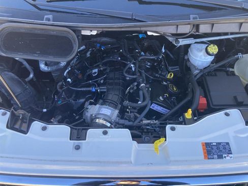 Used 2023 Ford Transit 350 XLT image 23