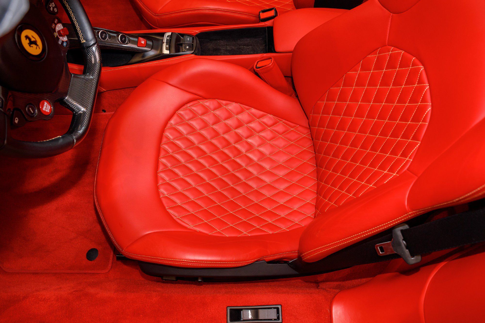 Used 2018 Ferrari 488 Spider RWD image 28