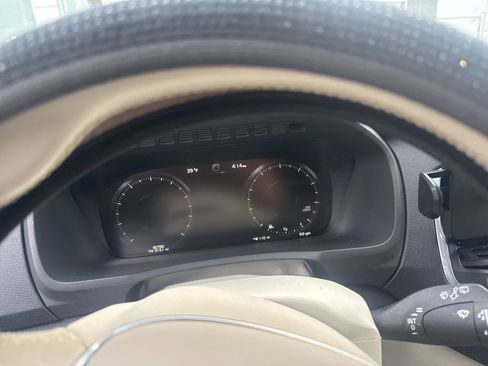 Used 2020 Volvo XC90 T6 Momentum image 12