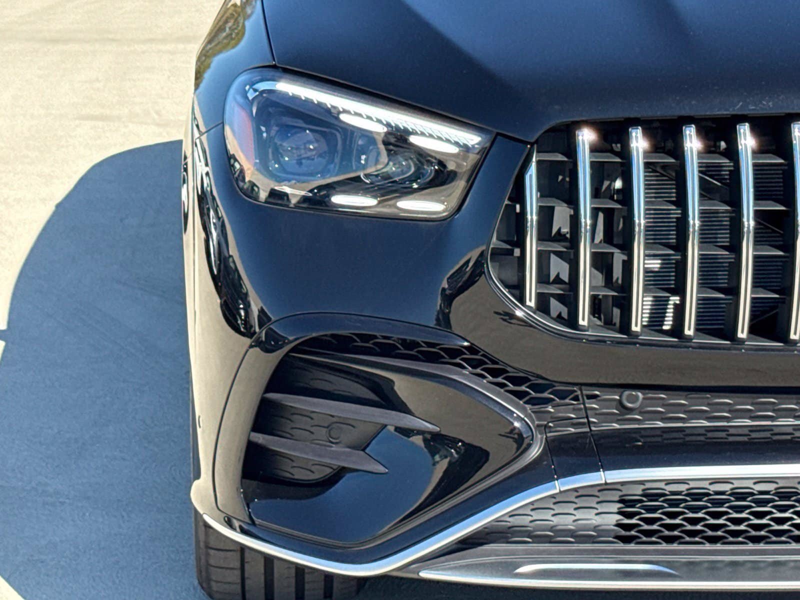 New 2026 Mercedes-Benz GLE 53 AMG 4MATIC Coupe image 5