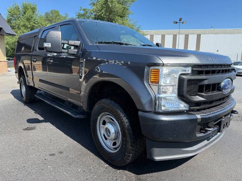 Used 2020 Ford F350 XL w/ Power Equipment Group AWD/4WD image 3