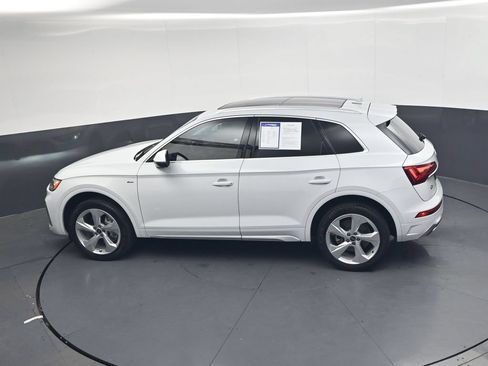 Used 2024 Audi Q5 2.0T Premium Plus AWD/4WD image 37
