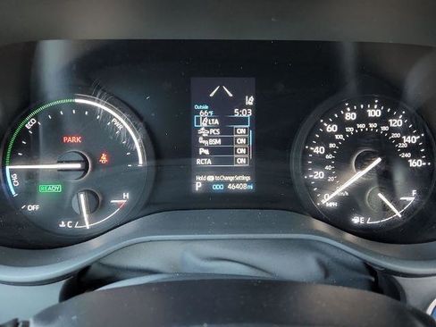 Used 2022 Toyota Sienna XLE image 27