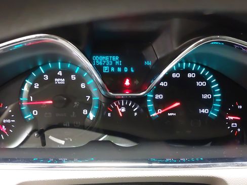 Used 2014 Chevrolet Traverse LS FWD image 18