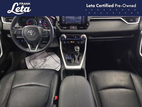 Used 2022 Toyota RAV4 XLE Premium AWD/4WD image 17