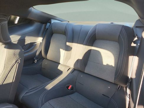 Certified 2025 Ford Mustang Coupe image 13