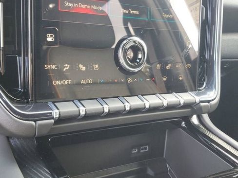 New 2026 GMC Yukon XL AT4 image 23