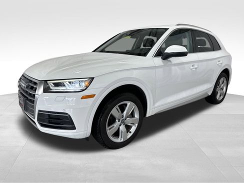 Used 2018 Audi Q5 2.0T Premium Plus image 1
