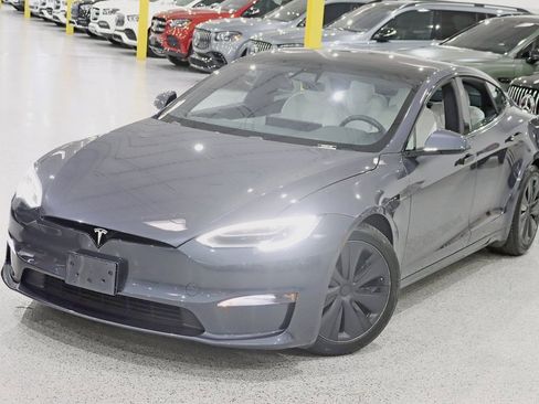 Used 2022 Tesla Model S image 5