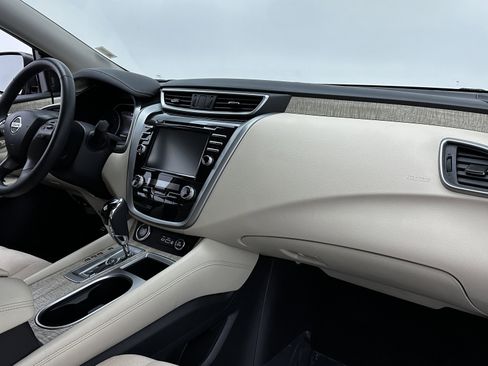 Used 2021 Nissan Murano SV image 34