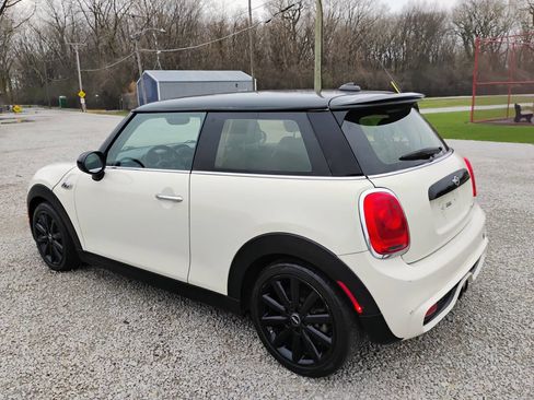 Used 2016 MINI Cooper S FWD image 4