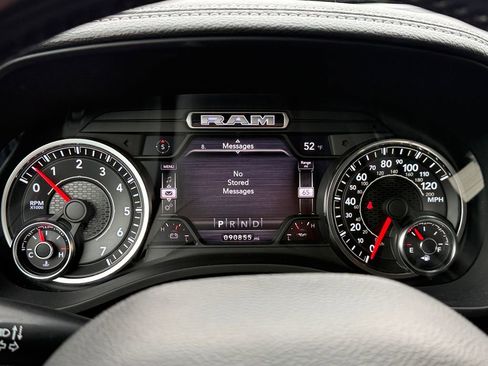 Used 2021 RAM 1500 Laramie image 39